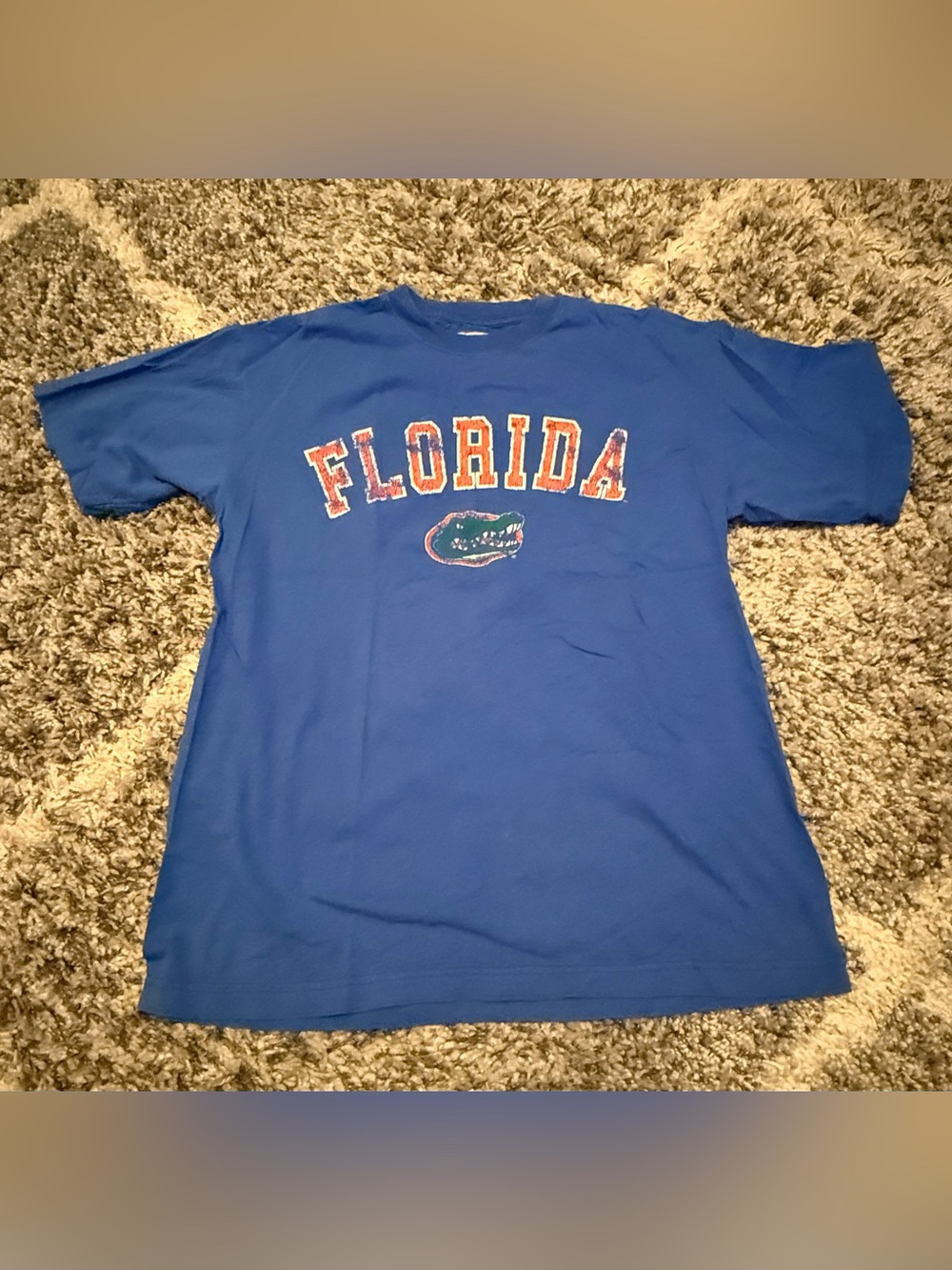 Florida Gators Women’s size  XL T-Shirt vintage.  Small spot shown in picture.